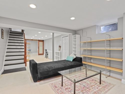 29 Furber Ln, Newton MA 02459-1503 exterior