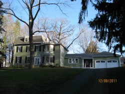 24 Hawthorne Ave, Newton, MA 02466-2806