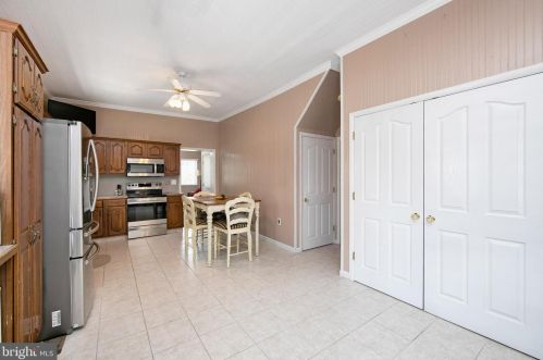 132 Main St, West Deptford NJ 08051-1046 exterior