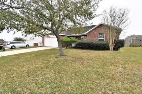 9015 Mackerel Dr, Texas City, TX 77591-9253