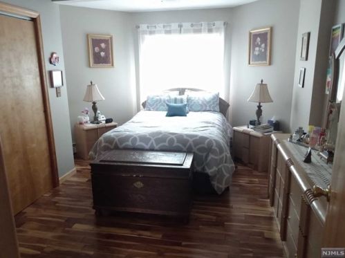 57 New Lawn Ave, Kearny NJ 07032-2207 exterior