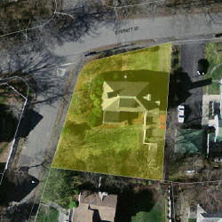 16 Everett St, Newton MA  02459-1939 aerial view