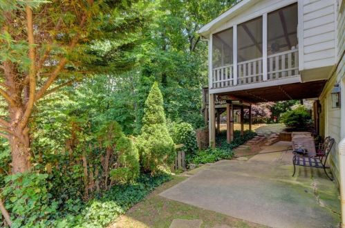 4815 Dunwoody Sta Dr, Atlanta GA 30338-4705 exterior