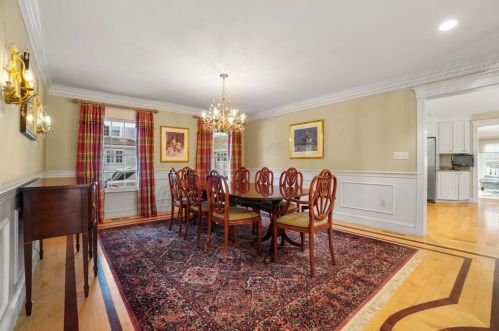 61 Village Ave, Dedham MA 02026-4209 exterior