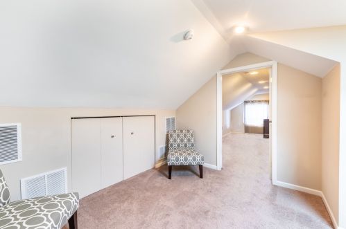 1907 Wenonah Ave, Forest View IL 60402-1666 exterior