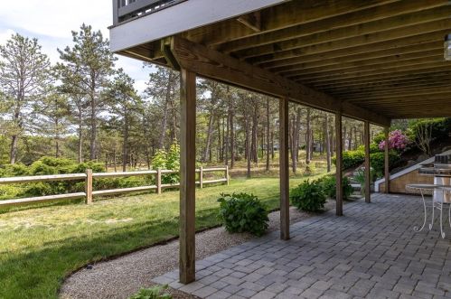 8 Margeson Row, Plymouth MA 02360-8236 exterior