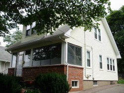 404 California St, Newton, MA 02460-1207