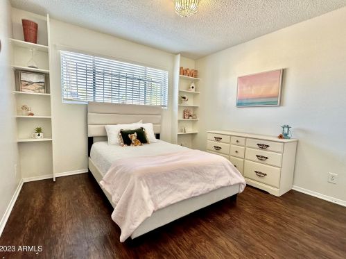 2908 Corrine Dr, Phoenix AZ 85029-1937 exterior