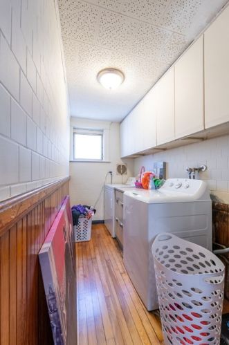 24 Fairbanks St, Worcester MA 01610-2104 exterior