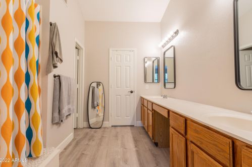 4246 Agave Rd, Phoenix AZ 85044-4646 exterior