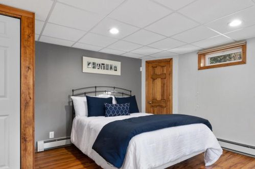 16 Joshuas Way, Chatham MA 02633-1565 exterior