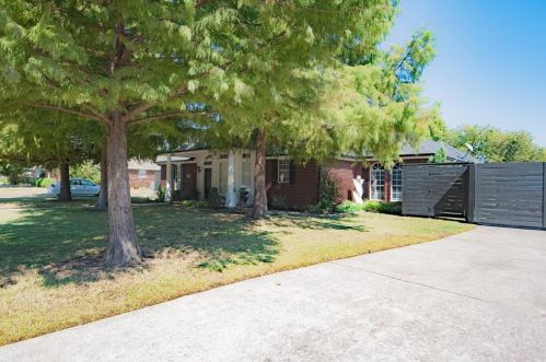 6516 Coral Ln, Garland TX 75048-3386 exterior