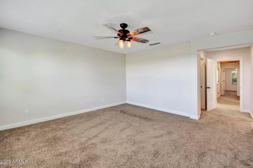 1751 Desperado Way, Phoenix AZ  85085-6330 exterior