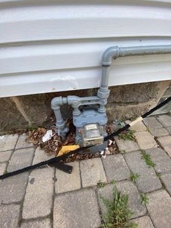 747 Penn St, Fall River MA 02724-1276 exterior