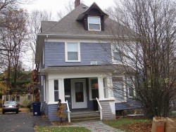 224 Newtonville Ave, Newton, MA 02458-1844