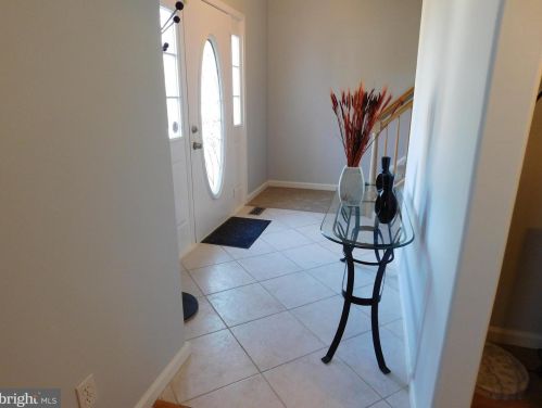 612 Schaeffer Ave, West Deptford NJ 08096-6631 exterior