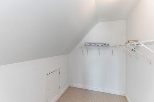 40 Howland St, Needham MA 02492-2901 exterior