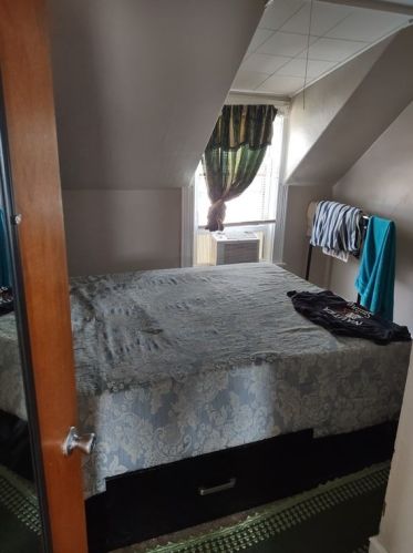 39 Eastern Ave, Worcester MA 01605-3046 exterior