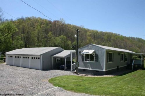 4272 Salem Long Run Rd, Industrial, WV 26426-5255