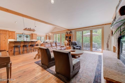 7794 Pinebrook Rd, Park City UT 84098-5348 exterior