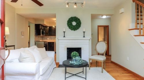 65 Central St, Acton, MA 01719-1212