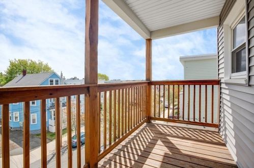 59 Pearl St, Everett MA 02149-1105 exterior