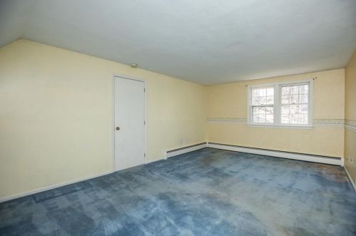 97 Hl St, Topsfield MA 01983-2410 exterior