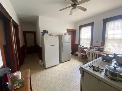 175 Perry Ave, Worcester MA 01610-2049 exterior