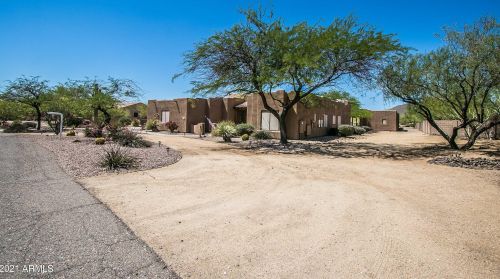 37327 16th St, Phoenix AZ  85086-5305 exterior