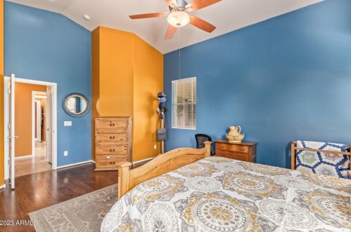 6715 37 Dr, Phoenix AZ 85053-3749 exterior