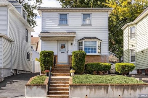 281 Elm St, Kearny, NJ 07032-3409