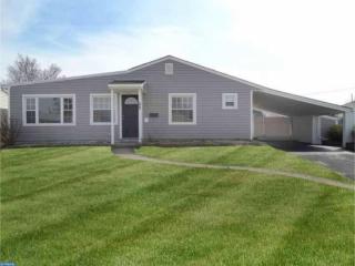 22 Easter Ln, Levittown, PA 19054-3202