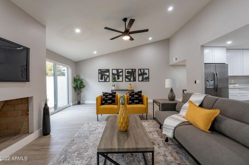 5364 20th St, Phoenix, AZ 85016-3321