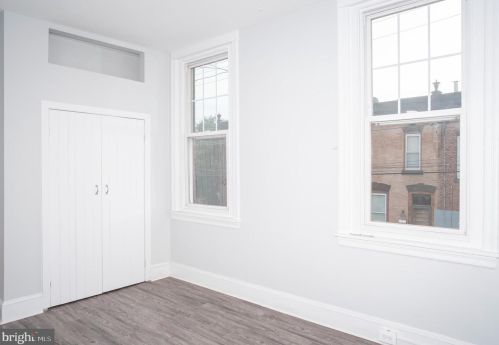 1815 20 St, Philadelphia PA 19145-2048 exterior