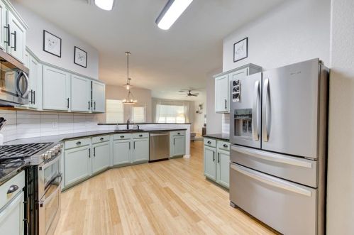 7619 Butler Lk Ct, Richmond TX 77469-4639 exterior