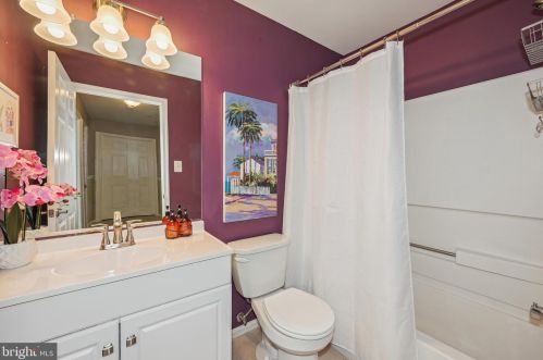 2202 Beacon Hill Dr, Erial NJ  08081-1175 exterior