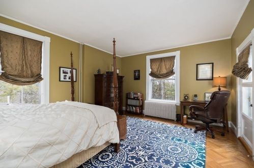 802 Hale St, Beverly MA 01915-2212 exterior