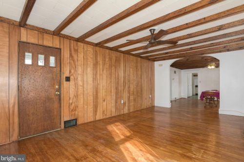 519 Columbia Blvd, West Deptford NJ 08063-1231 exterior