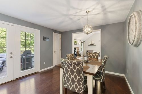 225 Sycamore Dr, Holden MA 01520-1152 exterior