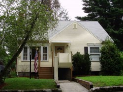 57 Wallace St, Newton, MA 02461-1921