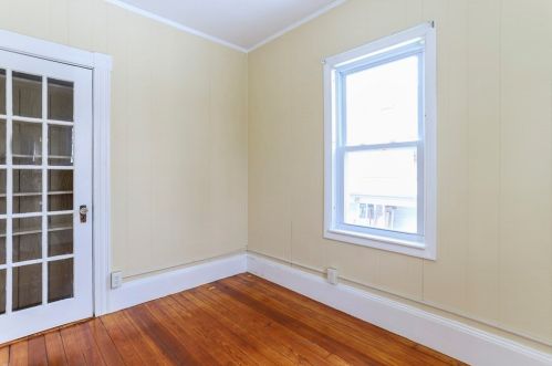 29 Fairview St, Dedham MA 02026-3254 exterior