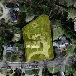 145 Dartmouth St, Newton MA  02465-2835 aerial view