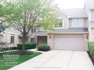 32 Lahinch Dr, Lemont IL  60439-7734 exterior