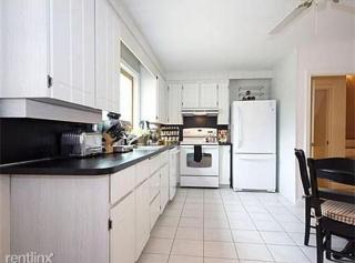 76 Wellesley Rd, Belmont MA  02478-2125 exterior