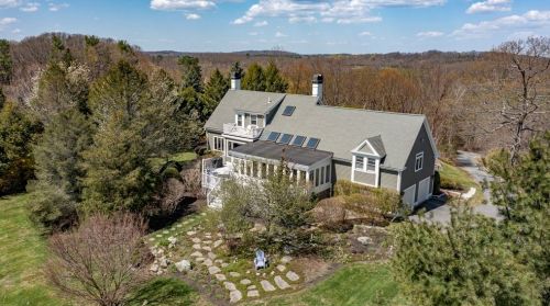 89 Scotland Rd, Newbury, MA 01951-1002