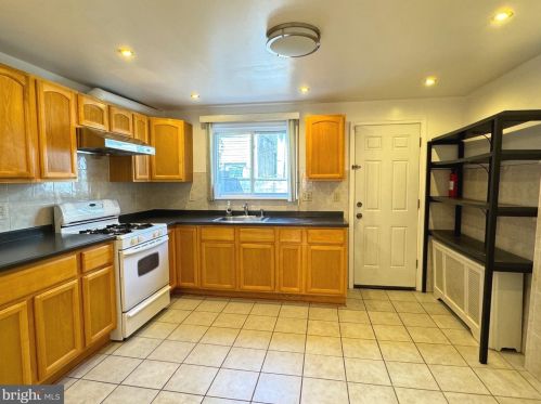 1834 Bancroft St, Philadelphia PA  19145-2207 exterior