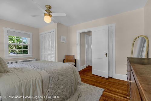 410 Belmont Ave, Tinton Falls NJ 07712-4706 exterior