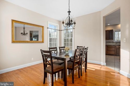 71 Mill Ln, Columbus NJ 08022-1940 exterior