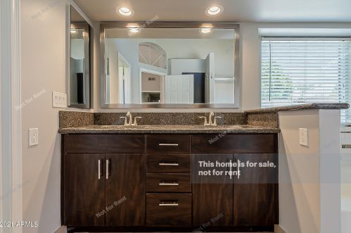 4520 Bighorn Ave, Phoenix AZ  85044-4957 exterior