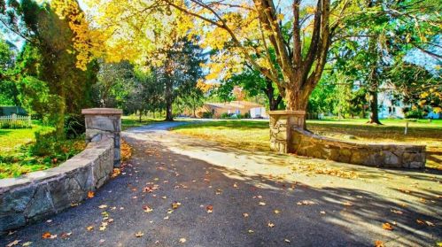 180 Hope St, Seekonk MA 02771-3001 exterior